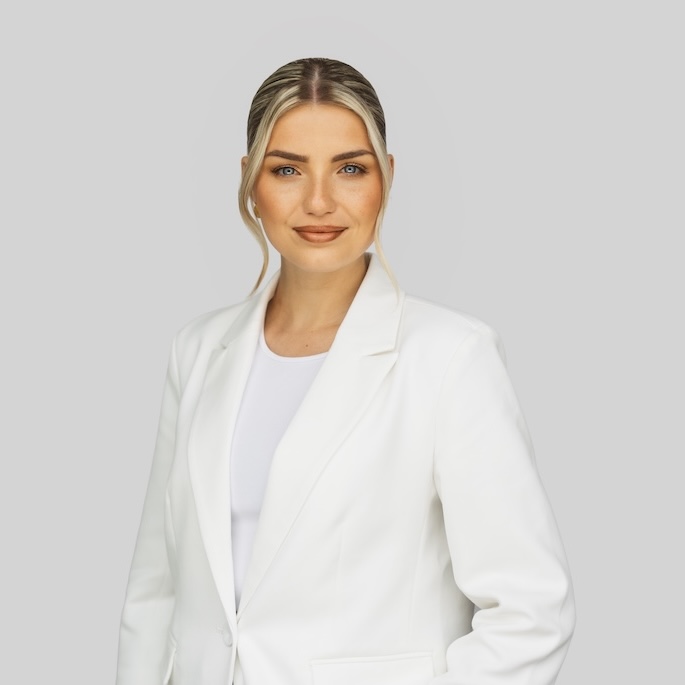 laura zobel immobilienkauffrau